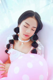 两女 一杯原版视频